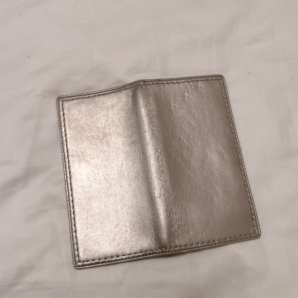 Silver Coach Checkbook - Picture 2 of 7